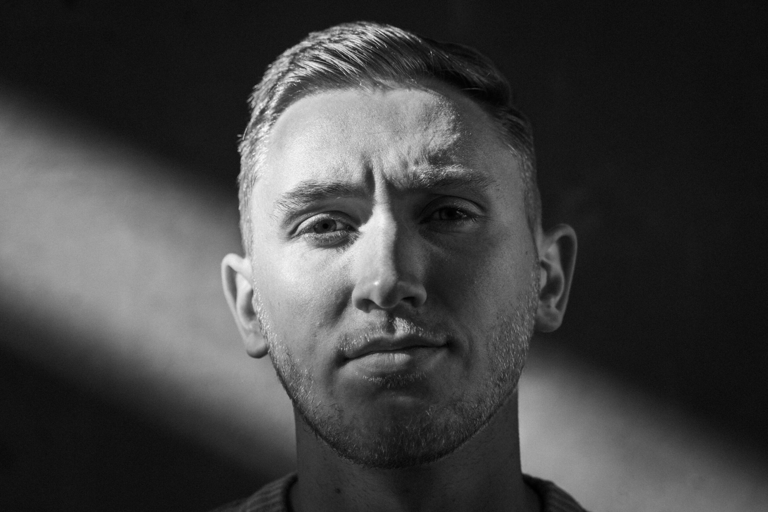 Clair-Obscur — Nathan
