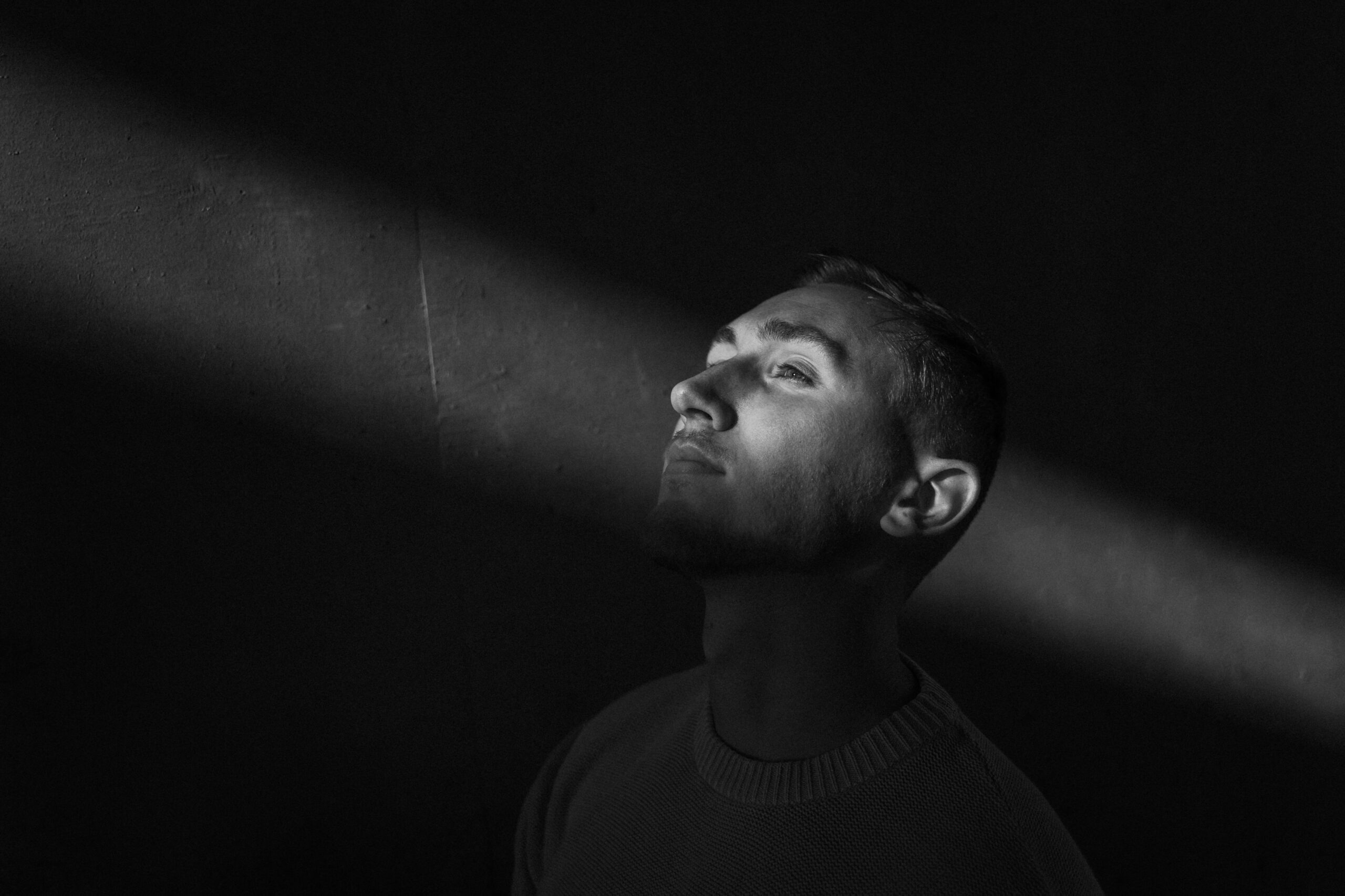 Clair-Obscur — Nathan